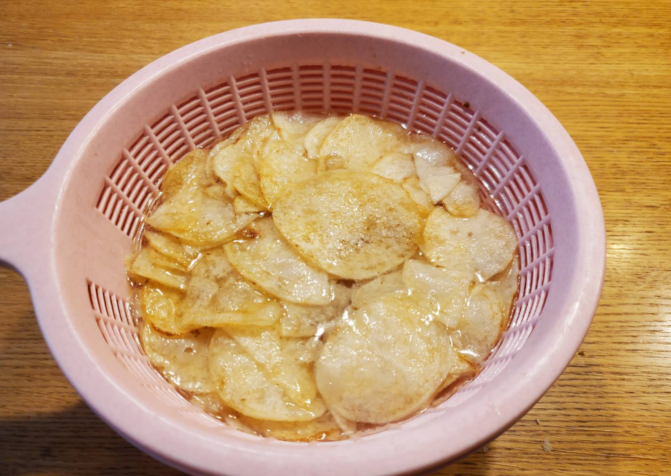 ポテトチップス ジャガイモに戻してみたら とんでもなく美味しいおやつができた Act Amuse Japan株式会社