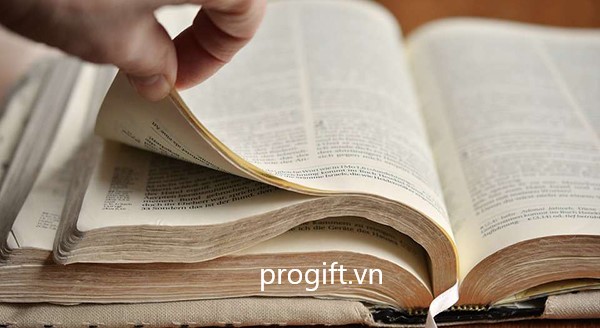 Một cuốn sách hay là quà tặng sinh nhật cho sếp nam