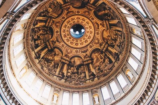 A Look Inside St Paul's Cathedral In London