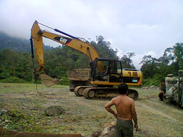 C:\Users\HERYADIK\Pictures\Foto0467.jpg