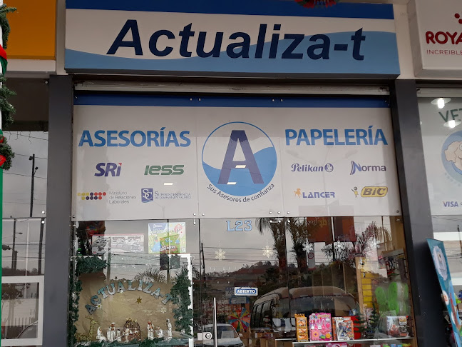 Papelería Actualiza-t PLaza Tia - Guayaquil