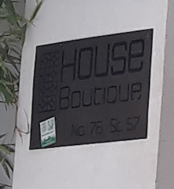 House Boutique by null