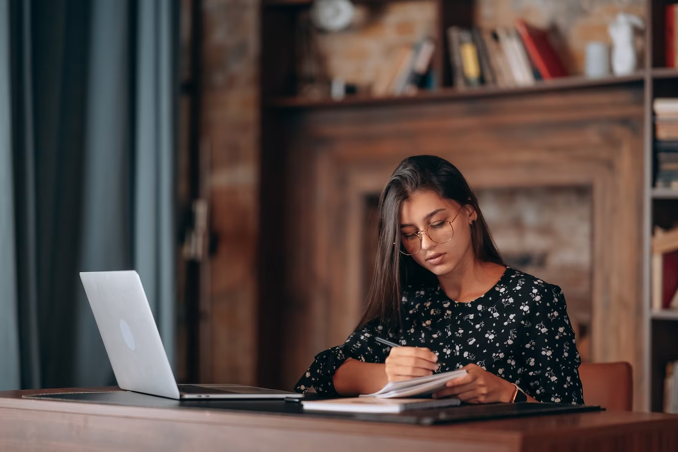 A girl writing story