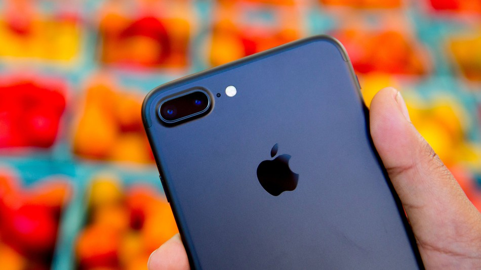 Năm 2019 rồi, mua iPhone 7 Plus có đáng?