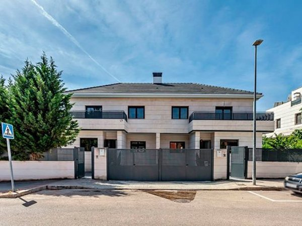 ¿Qué es un chalet pareado?