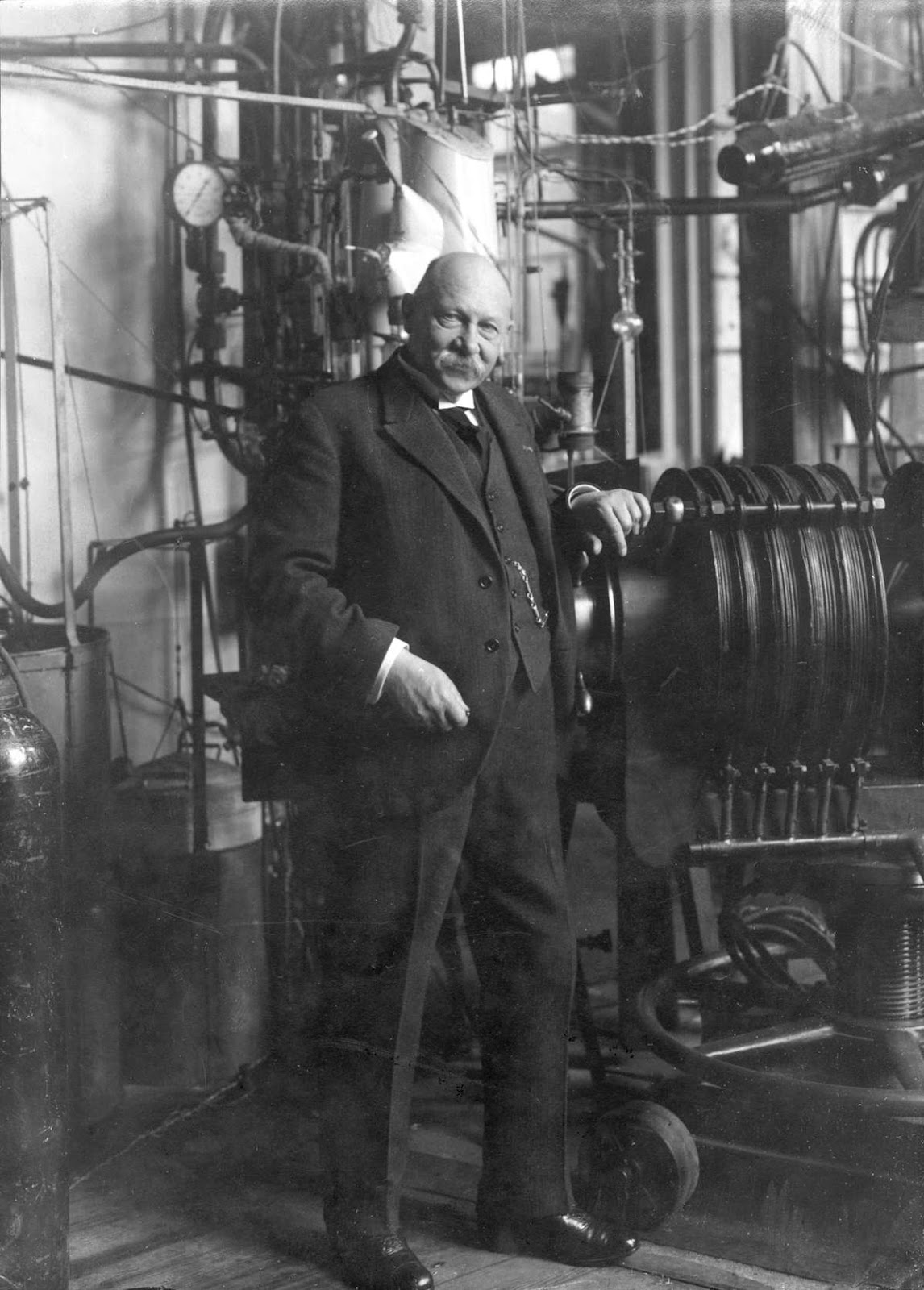 Heike Kamerlingh Onnes.jpg