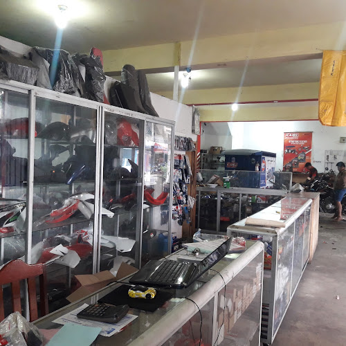Opiniones de REPUESTOS LUBRICANTES TOCACHE en Iquitos - Tienda de motocicletas