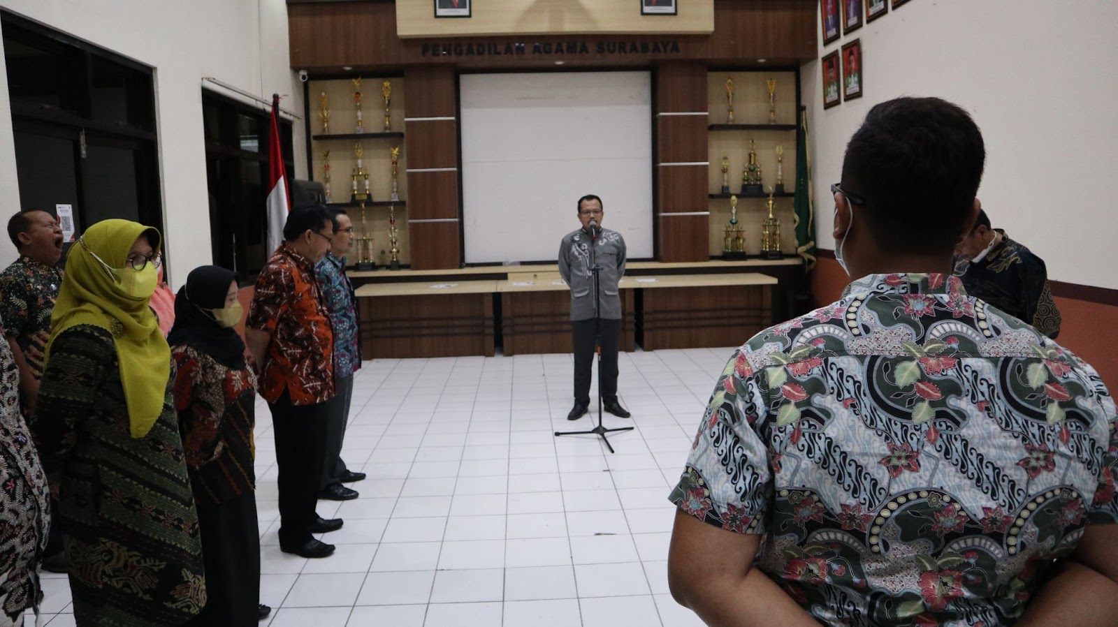 Waka Pengadilan Agama Surabaya Berterimakasih Kepada Seluruh Aparatur Atas Kerja Kerasnya