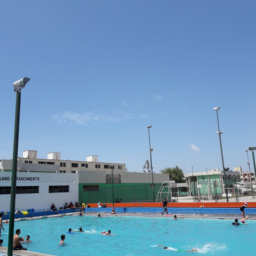 Piscina Pública de la Comunal