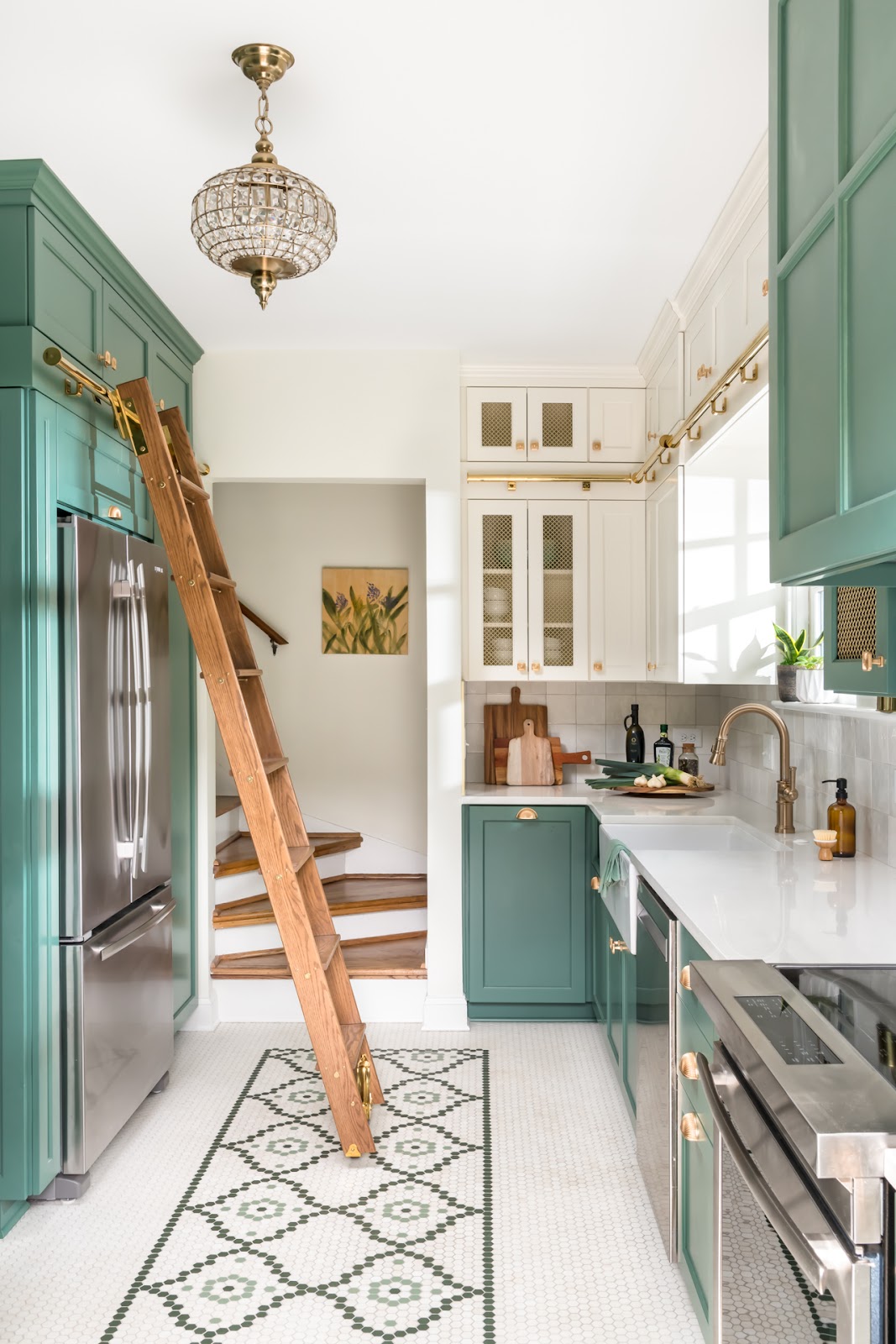 Art deco finished kitchen