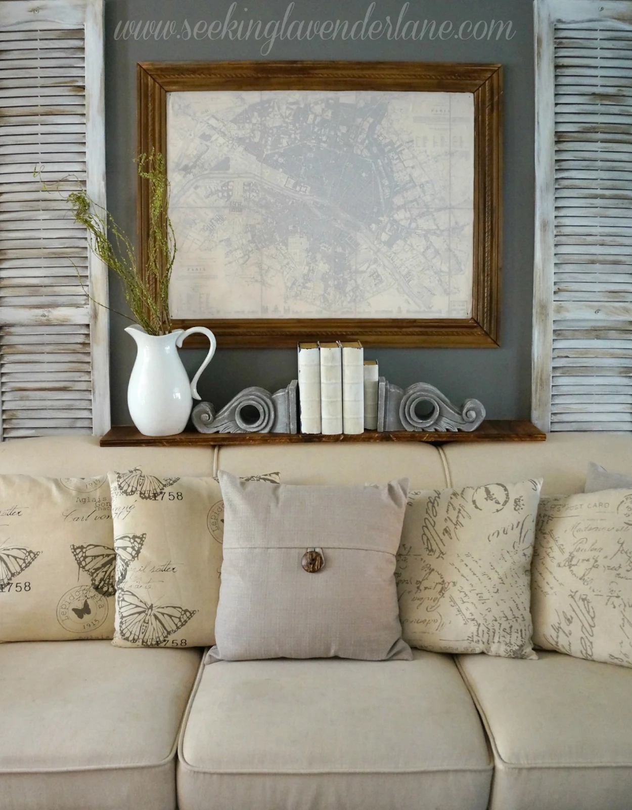 Gray-Accent-Wall-in-the-Living-Room.jpg