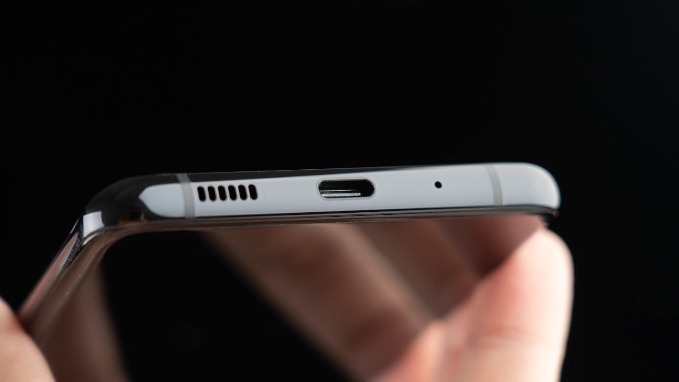 2020 台灣第一支 5G 手機 三星 Samsung Galaxy S20 Ultra 5G 開箱評測｜8K 攝影、億萬畫素鏡頭、100 倍超高倍變焦、120Hz 畫面更新頻率、QHD+ 解析度、Galaxy S20 5G、Galaxy S20+ 5G、2020 年 5G 手機 - 6.9吋手機, Galaxy Buds+, Galaxy S20, Galaxy S20 Ultra, S20, S20 Ultra, Samsang, Samsung, Z Flip, 三星, 三星旗艦手機, 体验, 動手玩, 台灣三星, 开箱, 摺疊手機, 評測, 评测, 開箱, 體驗 - 科技狗 3C DOG