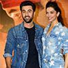 D:Itishree@FBOCELEB INFODeepika PadukoneIMGDeepika-with-Ranbir-Kapoor-freshboxoffice.jpg