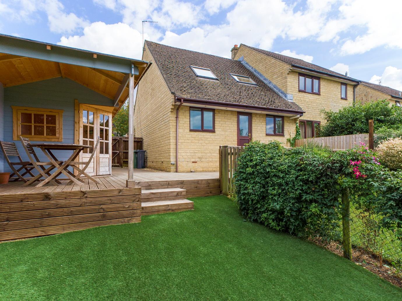 | Property Centre home of the week: the Hawthorns, Bussage - £335,000