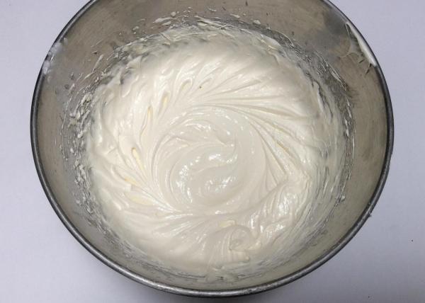 Receita de Bolo de pote de leite Ninho - Passo 4