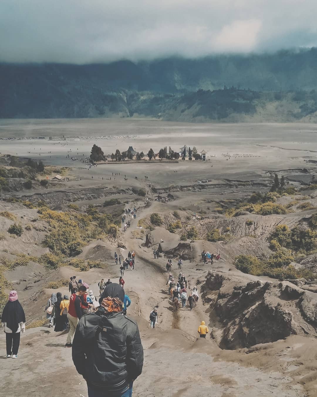 pura luhur poten gunung bromo