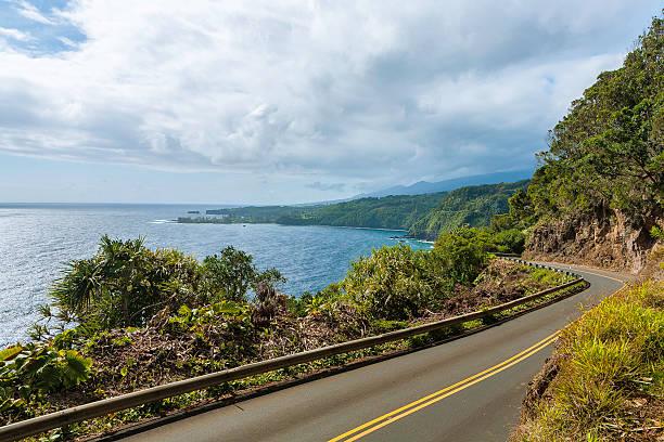 How Long Does It Take to Drive Around Maui (Recommended Stops)