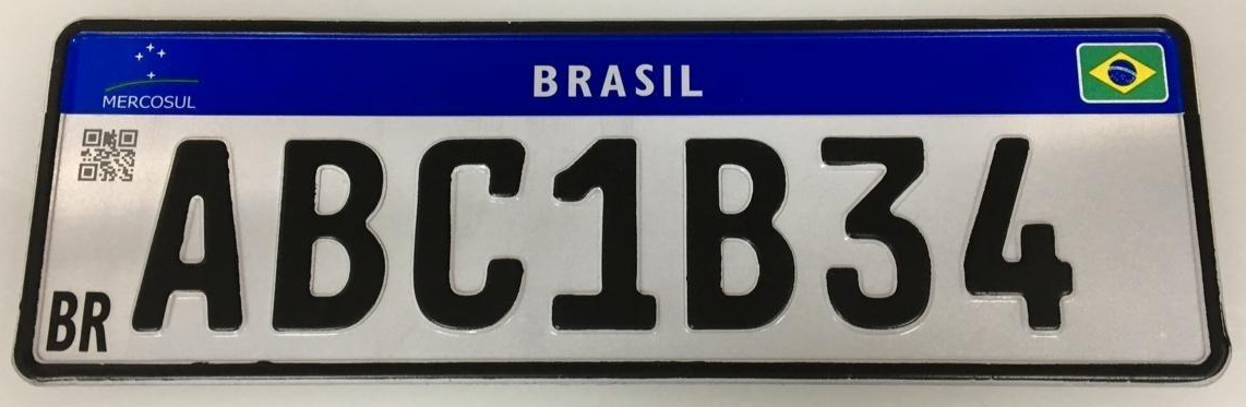 Desde janeiro de 2020 a nova placa Mercosul já passou a ser utilizada em todos os estados do Brasil, porém ainda não é obrigatória a não ser por alguns casos.
