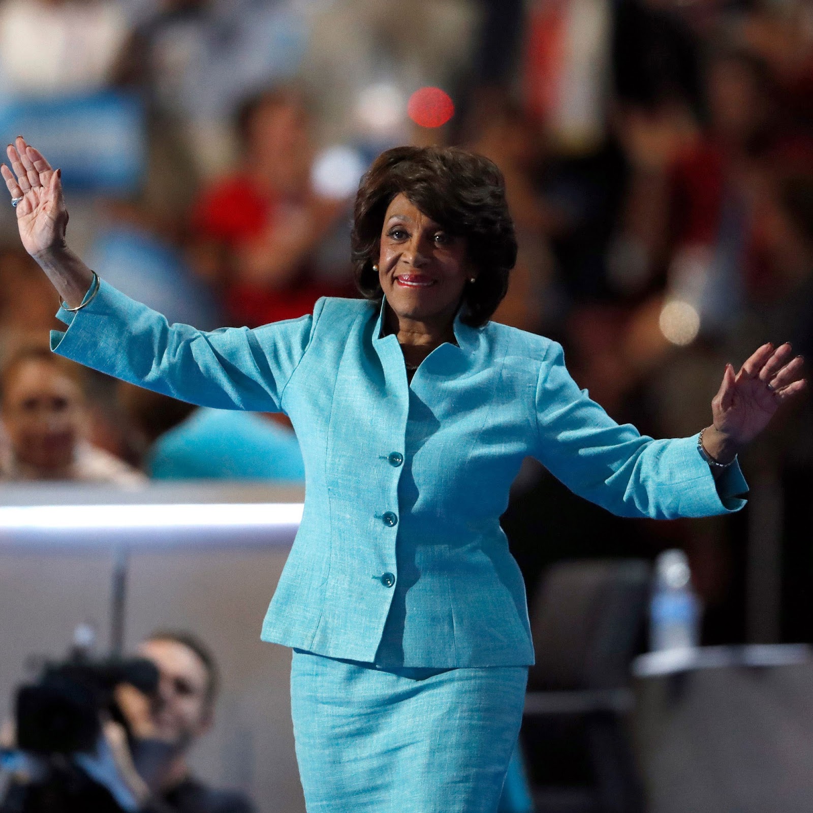 A Look at Congresswoman Maxine Waters's Statement-Making Style | Vogue