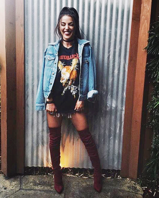 Oversized t shirt thigh high boots