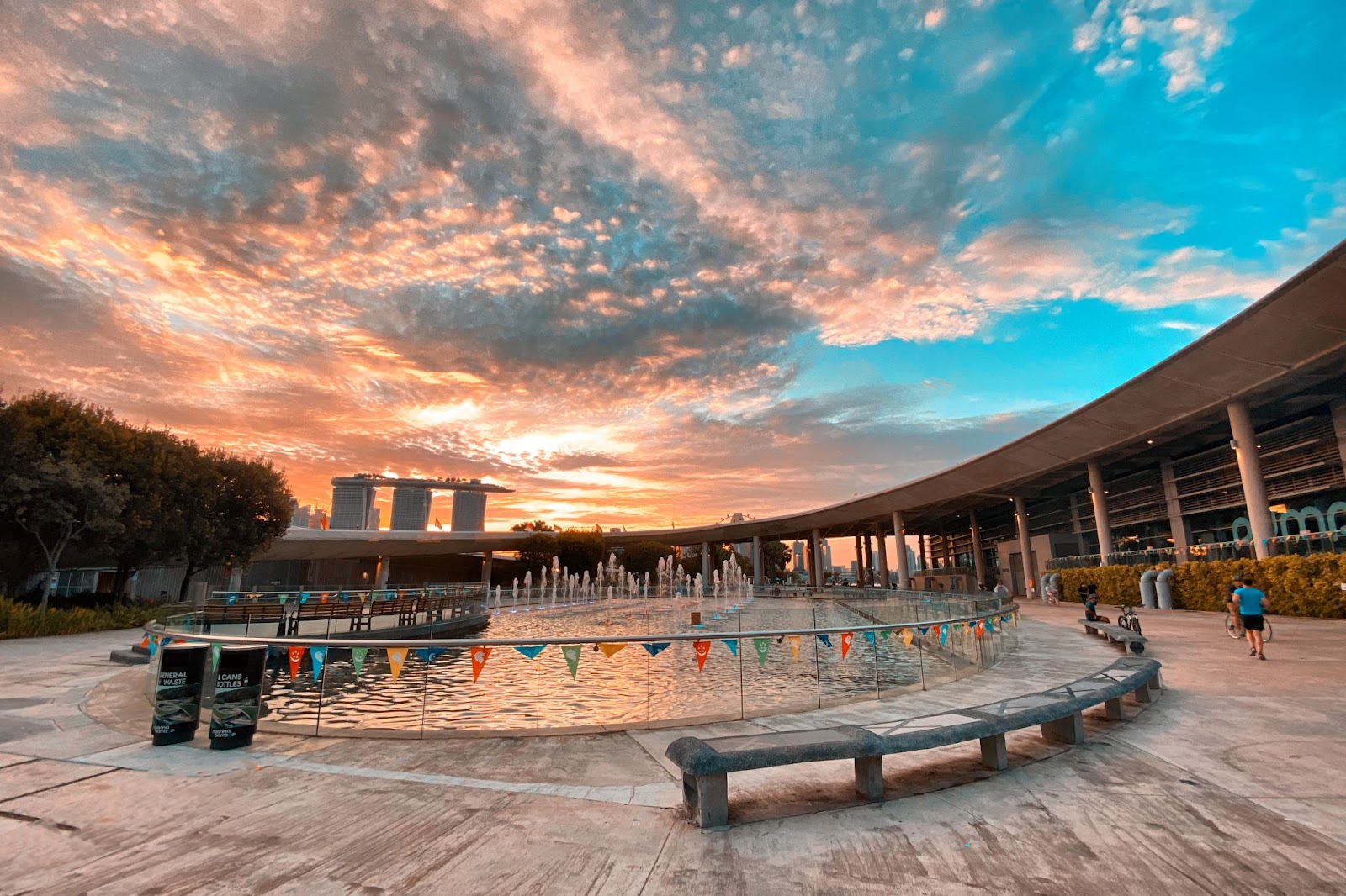 marina barrage