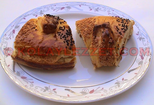 MAYALI-ÇİÇEK-BÖREK