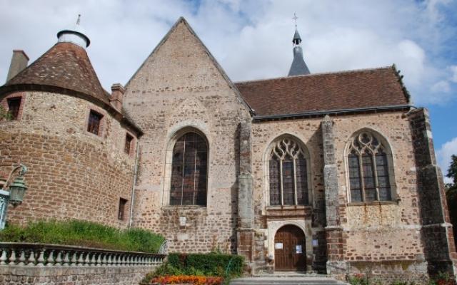 Description: https://mairie-pontgouin.fr/wp-content/uploads/sites/239/2017/12/eglise_portail1210-640x400.jpg