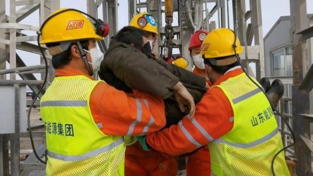 中国山东栖霞金矿爆炸事故救援