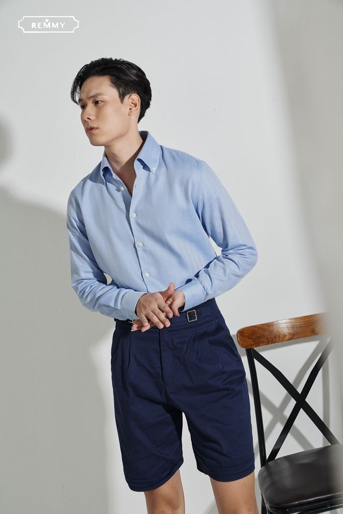 Sơ mi xanh dương kẻ chỉ kéo sole