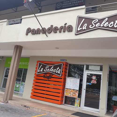 Opiniones de Panadería y Pasteleria La Selecta en Guayaquil - Panadería