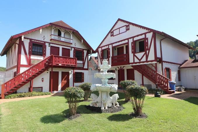 Best Places To Stay In Helen, Georgia