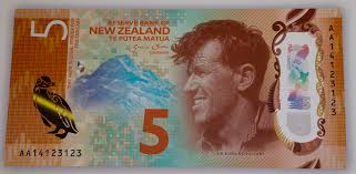 NZ rules! Five dollar note wins world currency beauty parade - NZ ...