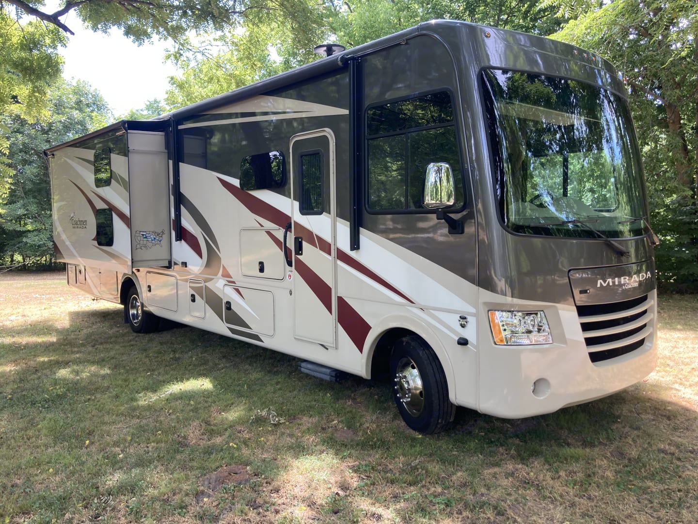 Class A RV for rent near Chattanooga