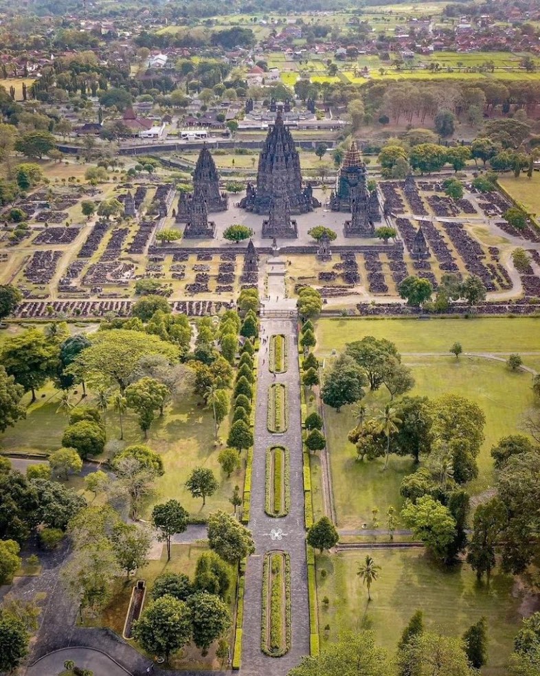 Prambanan Temple, Indonesia | Image: SGMP