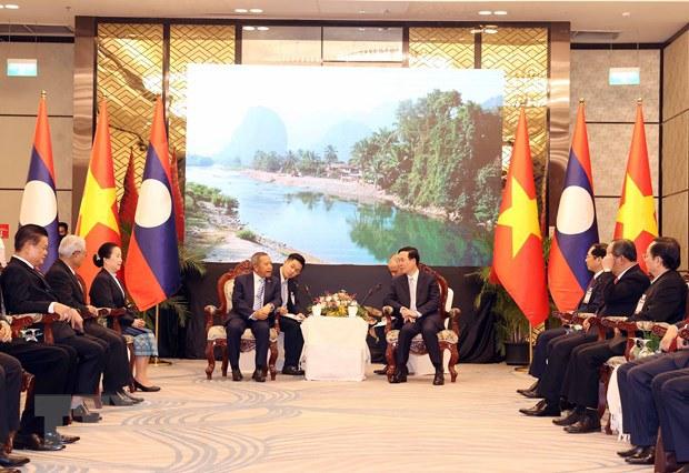 Chủ tịch nước VN Võ Văn Thưởng công bố tặng Lào một triệu USD