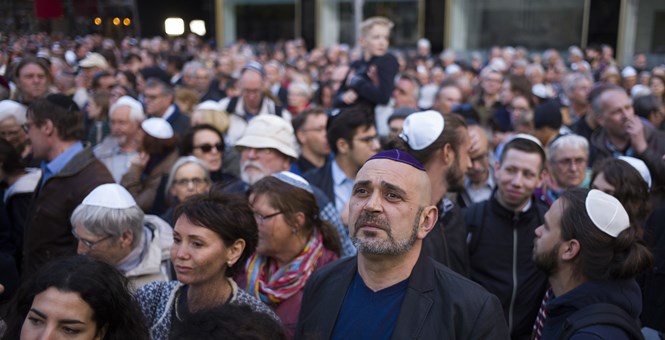 Rising Anti-Semitism in Europe Sounds a Warning to a New Generation