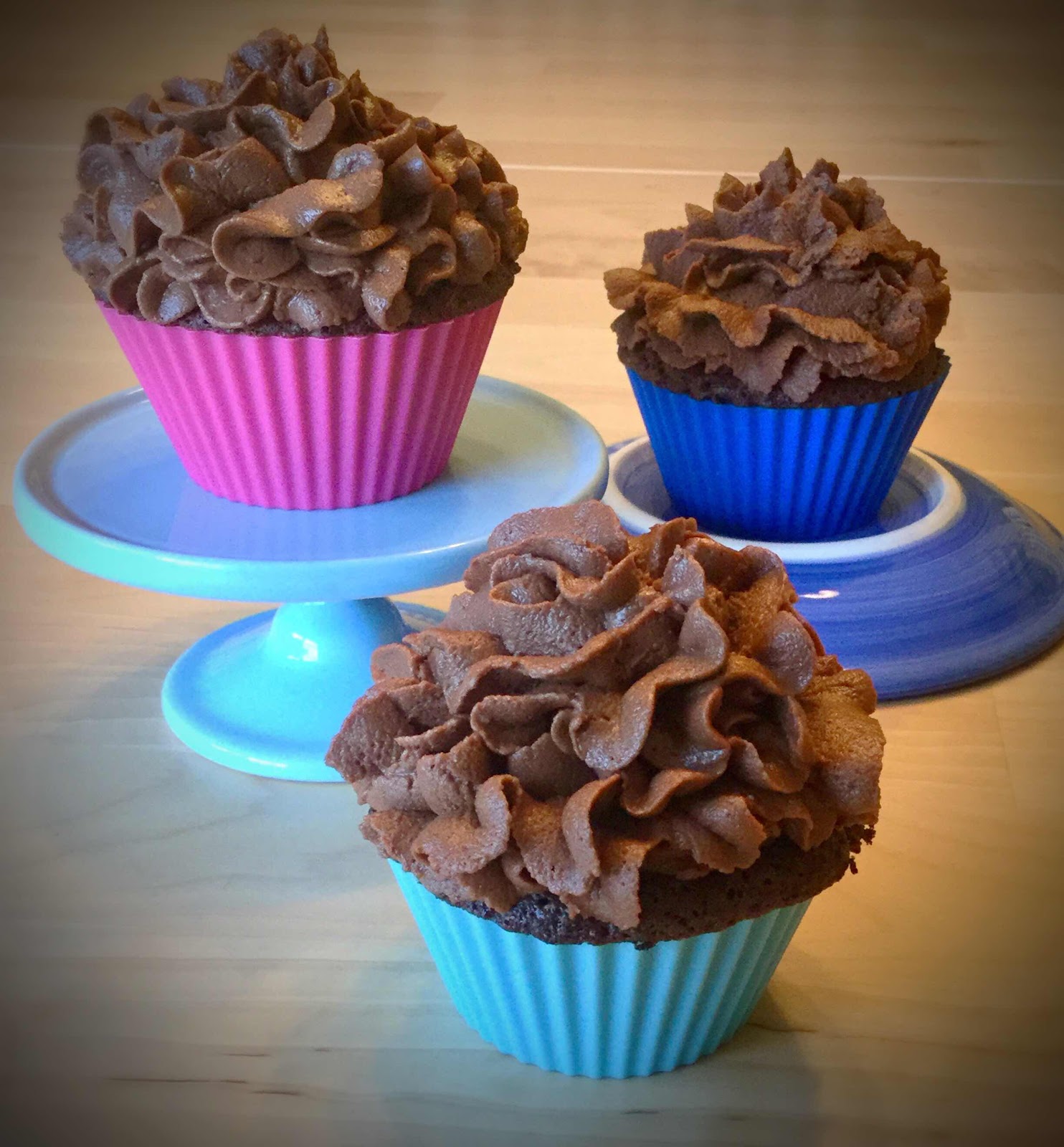 40 second Dark Chocolate Cupcakes