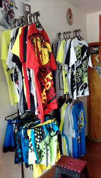 Reseñas de Combustion Racing - Villamaría - Tienda de motocicletas