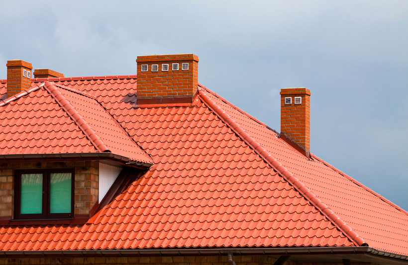 Tôn 1 lớp sóng ngói - sản phẩm lợp mái hoàn hảo cho gia chủ muốn có sự hiện đại sang trọng cho mái nhà nhưng vẫn giữ được nét đẹp truyền thống