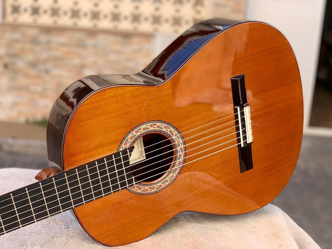 La guitare slide : tout savoir sur cette technique - Unizic