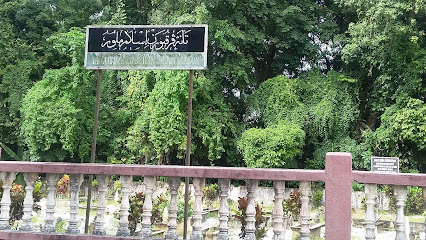 Perkuburan Islam Melor