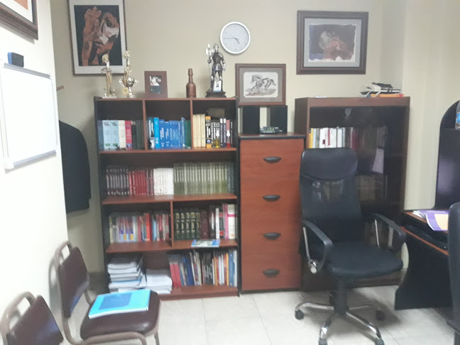Comentarios y opiniones de Dr. José Vicente Pesántez Farfán