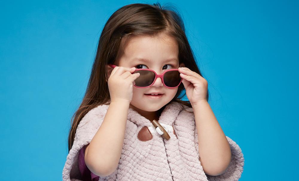 Do Kids Need to Wear Sunglasses?