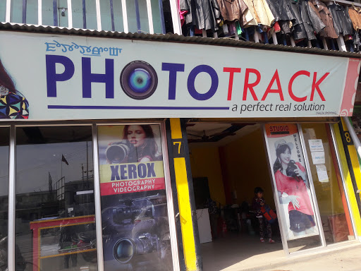 Phototrack