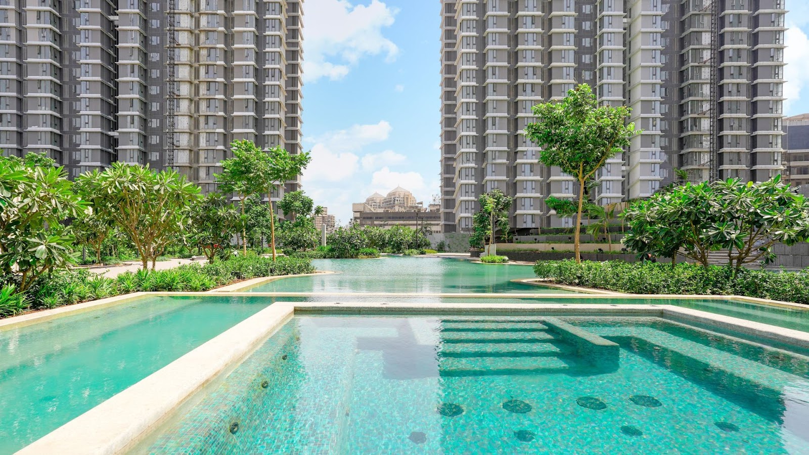 Live the legendary life in Lodha ParkSide
