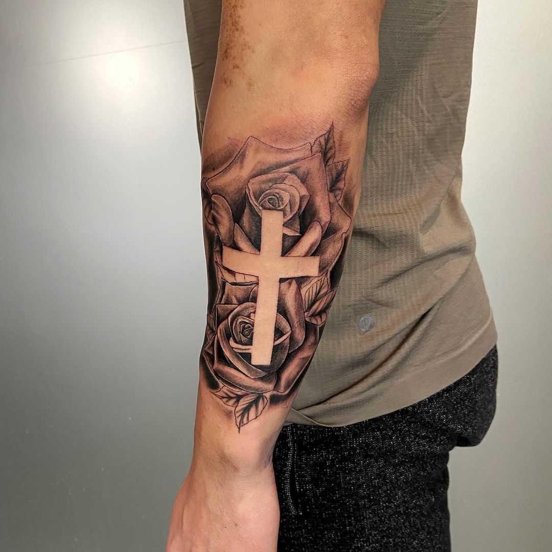 Rose And Cross Tattoo 