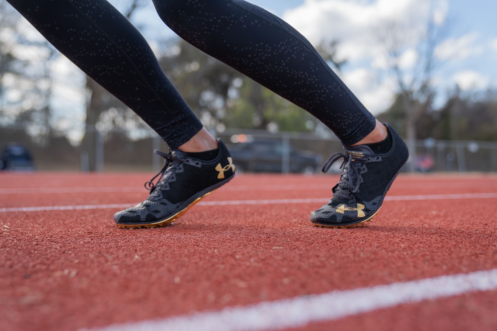 Uluru Regeneración bicapa UA HOVR Smokerider Spike Review - FloTrack