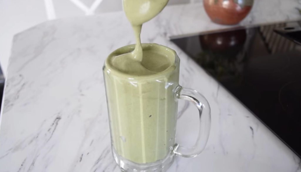 Chocolate smoothie with spinach