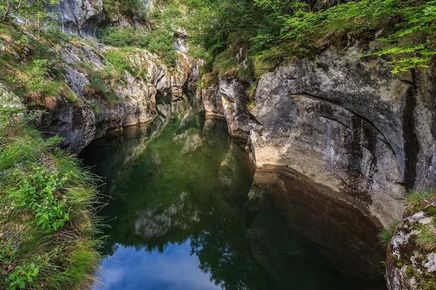Stațiuni Montane din România, în Banat