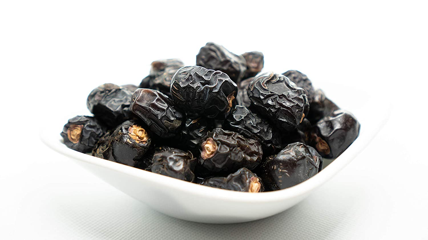 Ajwa Dates are one of the best types of dates available in Saudi Arabia 